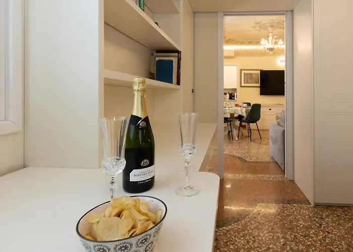 Bolognaroomscom - Bottrigari *