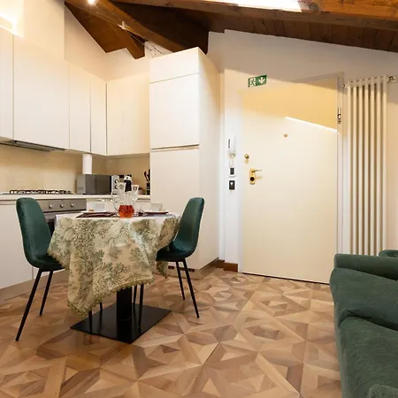 Bolognaroomscom - Bottrigari *