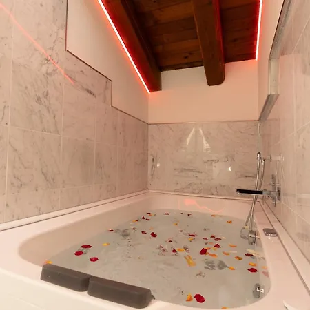 Bolognaroomscom - Bottrigari