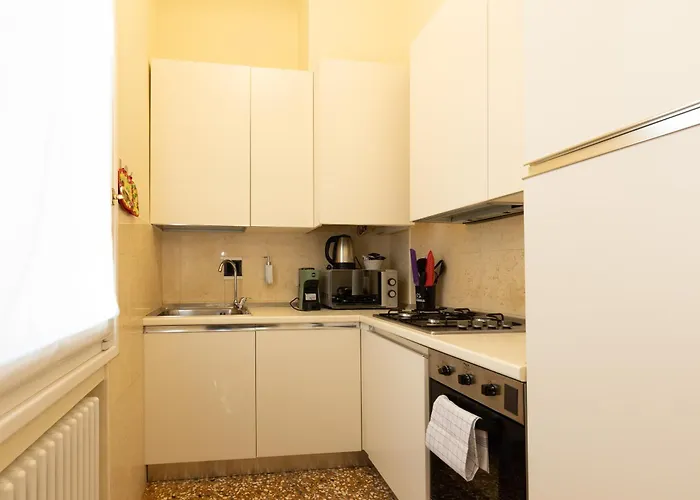 Bolognaroomscom - Bottrigari Bologna