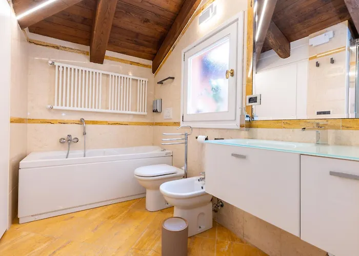 Bolognaroomscom - Bottrigari * Bologna