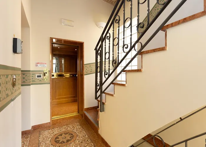 Bolognaroomscom - Bottrigari