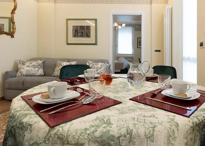 Bolognaroomscom - Bottrigari *